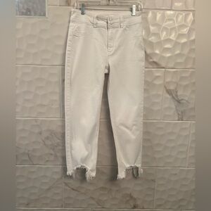 KanCan Signature White Cropped Jeans